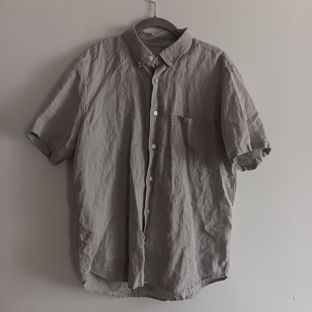 Everlane the classic short-sleeve shirt 100% linen Size M summer vacation beach